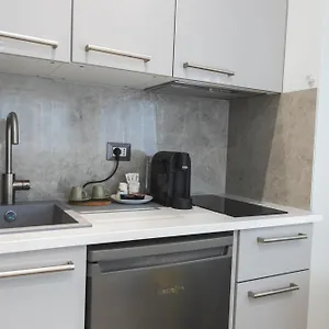 Residenza Gioiello - Comfort & A شقة ميلان